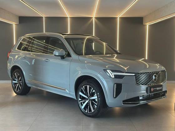VOLVO XC90 2.0 T8 PHEV PLUS AWD GEARTRONIC VOLVO XC90 2.0 T8 PHEV PLUS AWD GEARTRONIC